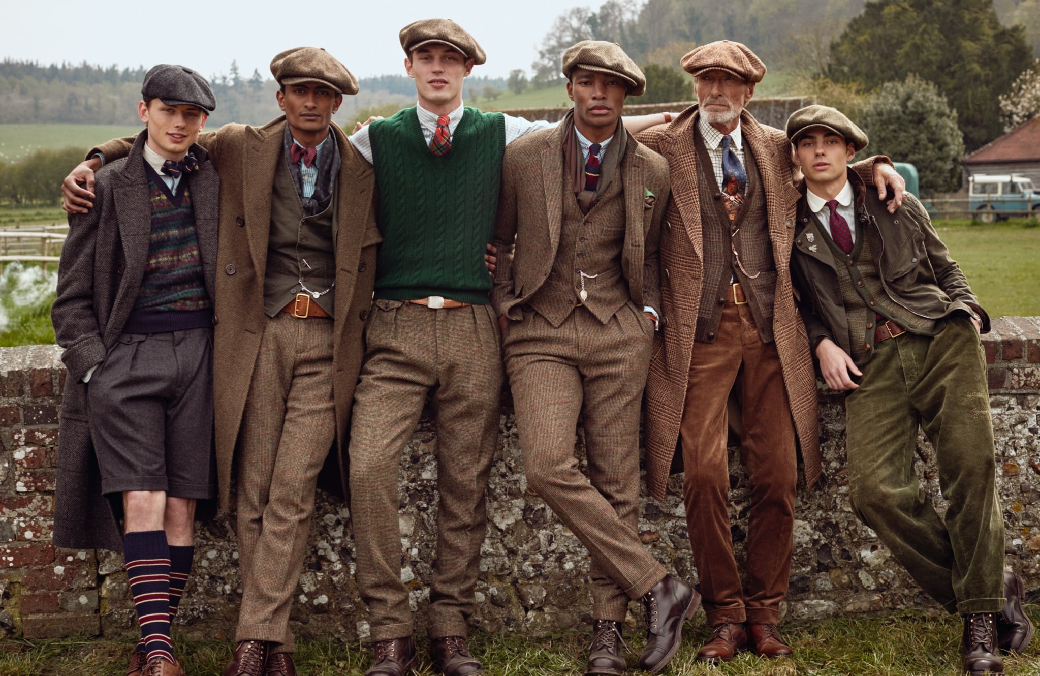 <strong>CROSS COUNTRY </strong><br/><span>The current collection of Polo Originals uses tweed as texture, creating a look that is drawn from classic menswear but combined with unexpected pieces of workwear - a twill vest, mended cords, cap-toe boots, and double-pronged belts</span><br/><rlmag_link href="https://www.ralphlauren.ie/en/search?cgid=brands-prl-ties-and-tweed-cg"><button class="shop-collection">Shop the Story</button></rlmag_link>